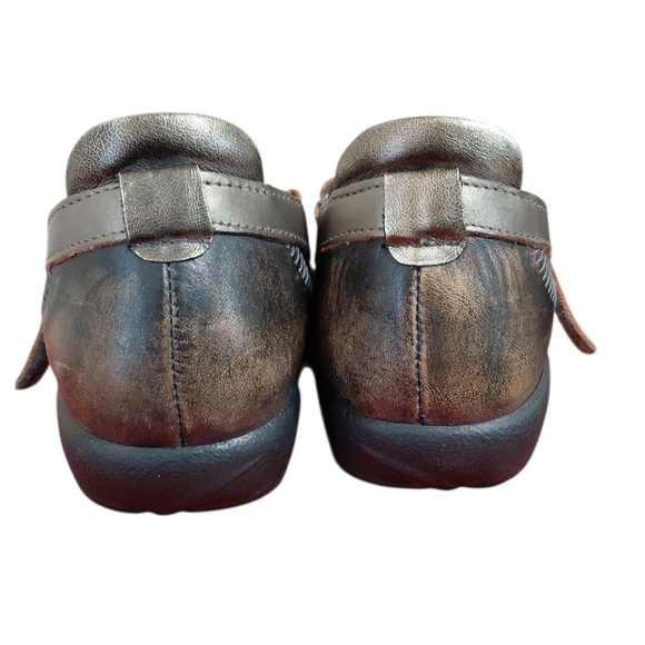 NAOT Kirei Bronze Mary Jane's Metallic Slip On Comfort Shoe Size 9 - Picture 7 of 11